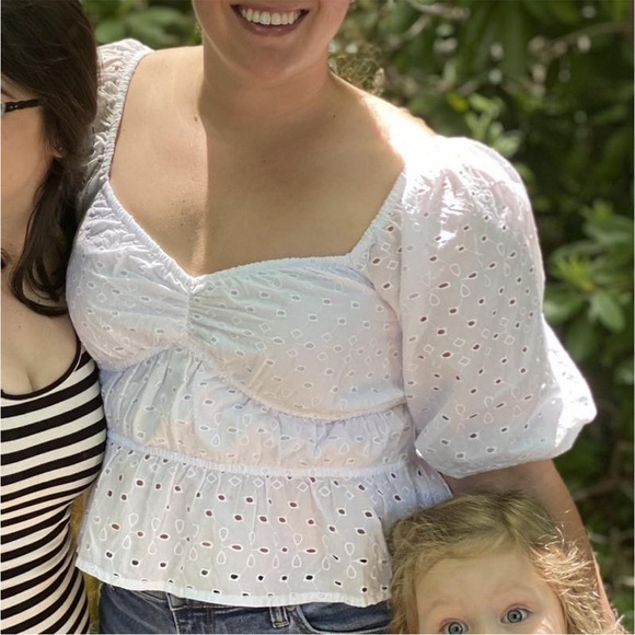 NWOT- A New Day Puff Elbow Sleeve Eyelet Shirt White | Size M - Picture 6 of 6